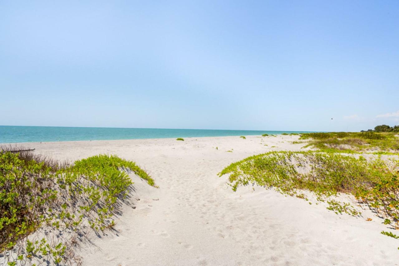 Winshall Home Sanibel Exterior photo